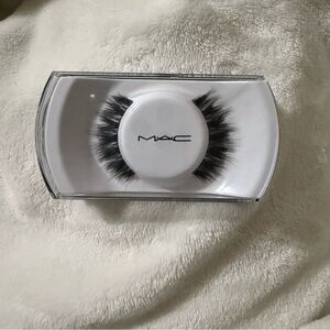 MAC Lashes A50